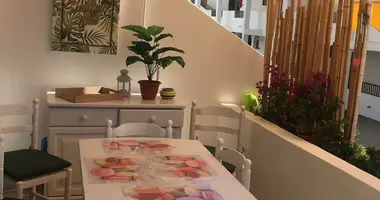 2 bedroom apartment in Adeje, Spain