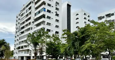 Kawalerka w Na Chom Thian, Tajlandia