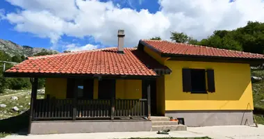 2 bedroom house in M 12, Montenegro