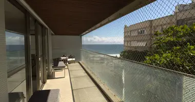 Mieszkanie 3 pokoi w Regiao Geografica Imediata do Rio de Janeiro, Brazylia