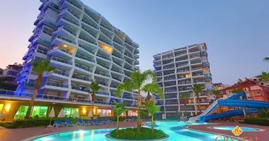 Mieszkanie 3 pokoi w Alanya, Turcja