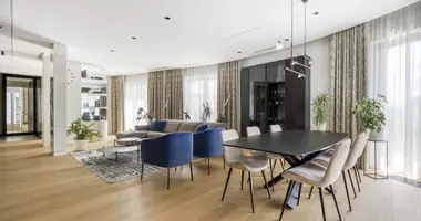 5 room apartment in Warsaw, Poland