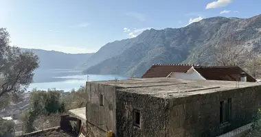 Casa en Risan, Montenegro
