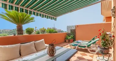 3 bedroom apartment in Ricmar, Spain