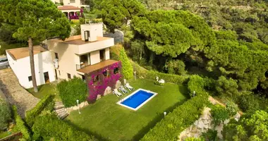 Villa en Lloret de Mar, Španjolska