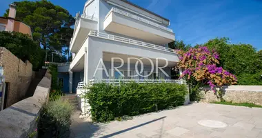 Haus 9 Schlafzimmer in Mali Lošinj, Kroatien