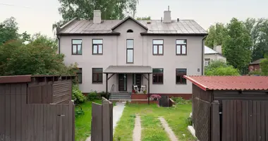 House 10 rooms in Riga, Latvia