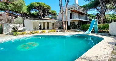 Villa en Castelldefels, Španjolska