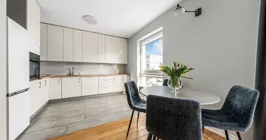 Apartamento 3 habitaciones en Vilna, Lituania