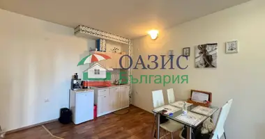 Квартира 2 комнаты в Равда, Болгария