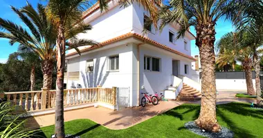 Вилла в Dehesa de Campoamor, Испания