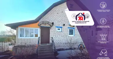 Dom w Stankauski sielski Saviet, Białoruś