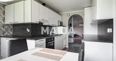 Haus 4 zimmer in Siilinjarvi, Finnland