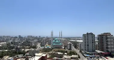 Wohnung 5 zimmer in Mezitli, Türkei