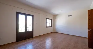 Haus 4 Schlafzimmer in Agios Theodoros Larn, Zypern