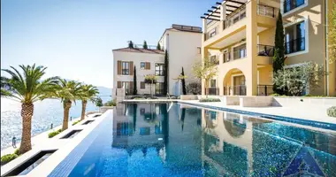 Apartamento 1 habitacion en Tivat, Montenegro