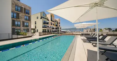 Wohnung 1 Schlafzimmer in Tivat, Montenegro