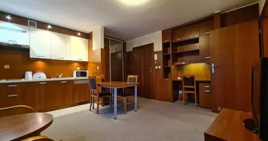 Apartamento 2 habitaciones en Varsovia, Polonia