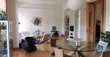 Apartamento 3 habitaciones en Tiflis, Georgia