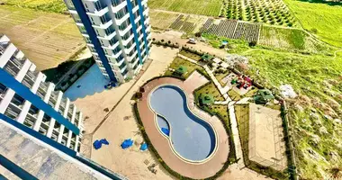 Квартира 2 комнаты в Мезитли, Турция