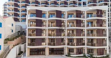 Apartamento 2 habitaciones en Becici, Montenegro