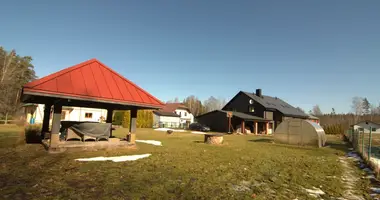 5 room house in Brandeli, Latvia
