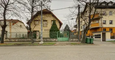 5 room house in Budapest, Hungary