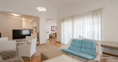 Apartamento 3 habitaciones en Budva, Montenegro