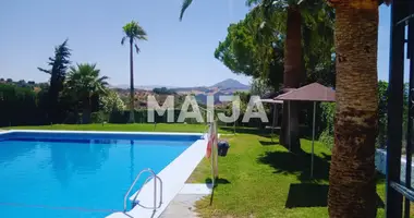 Hotel 4 986 m² in Olvera, Spain