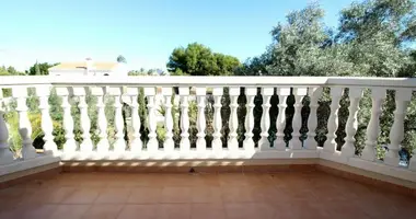 Willa w Orihuela, Hiszpania