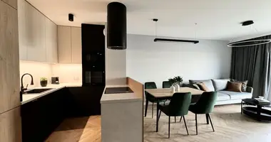 Mieszkanie 3 pokoi w Poznań, Polska