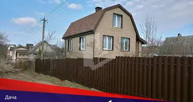 Casa en Astrosycki sielski Saviet, Belarús