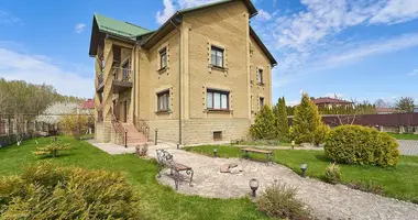 Casa en Scomyslicki sielski Saviet, Belarús