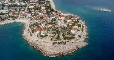 6 room house in Opcina Marina, Croatia
