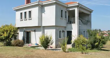 Cottage 5 bedrooms in Makrygialos, Greece
