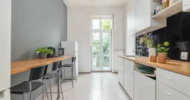 9 room apartment in Poznan, Poland