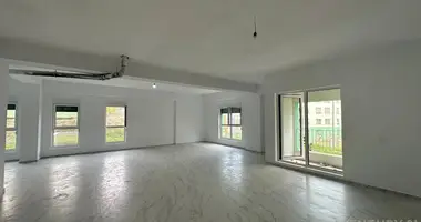 Gewerbefläche 155 m² in Tirana, Albanien