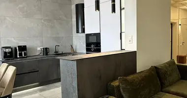 Apartamento 3 habitaciones en Minsk, Belarús