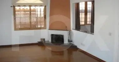 Квартира 4 спальни в Като Полемидия, Кипр