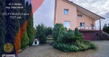 Casa en Sienica, Belarús