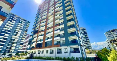 Квартира 2 комнаты в Мезитли, Турция