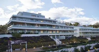 2 bedroom apartment in Estepona, Spain