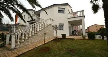 Hôtel 750 m² dans Opcina Medulin, Croatie