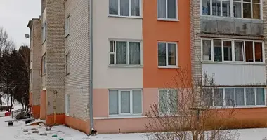 Apartamento 3 habitaciones en Zyrovicy, Belarús