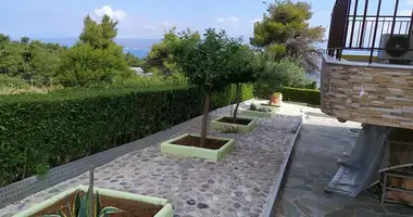 8 room house in Regional Unit of Central Athens, Greece