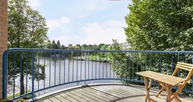 Mieszkanie 2 pokoi w Amsterdam