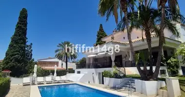 3 bedroom house in San Pedro Alcantara, Spain