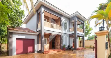 Villa de 4 habitaciones en Krous, Camboya