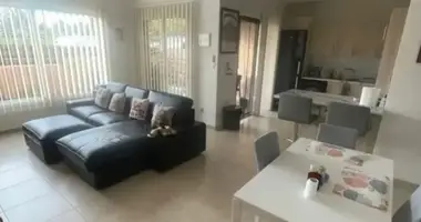 Квартира 2 спальни в Мандрия, Кипр