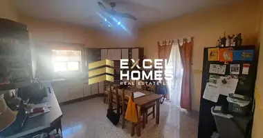 Дом 3 спальни в Siggiewi, Мальта